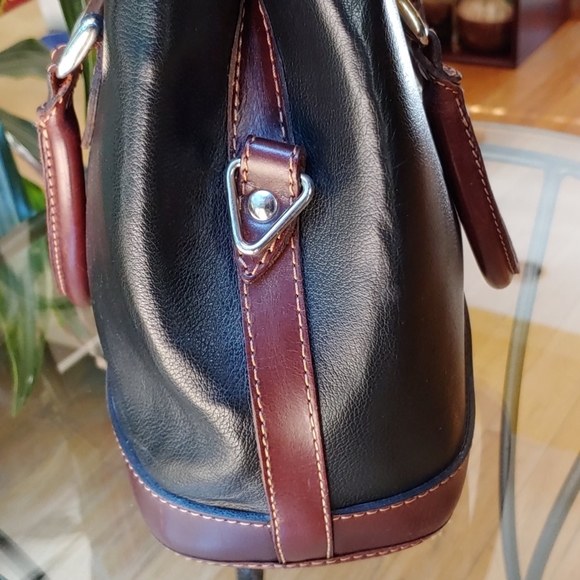Argentinean leather Purse - Picture 10 of 14